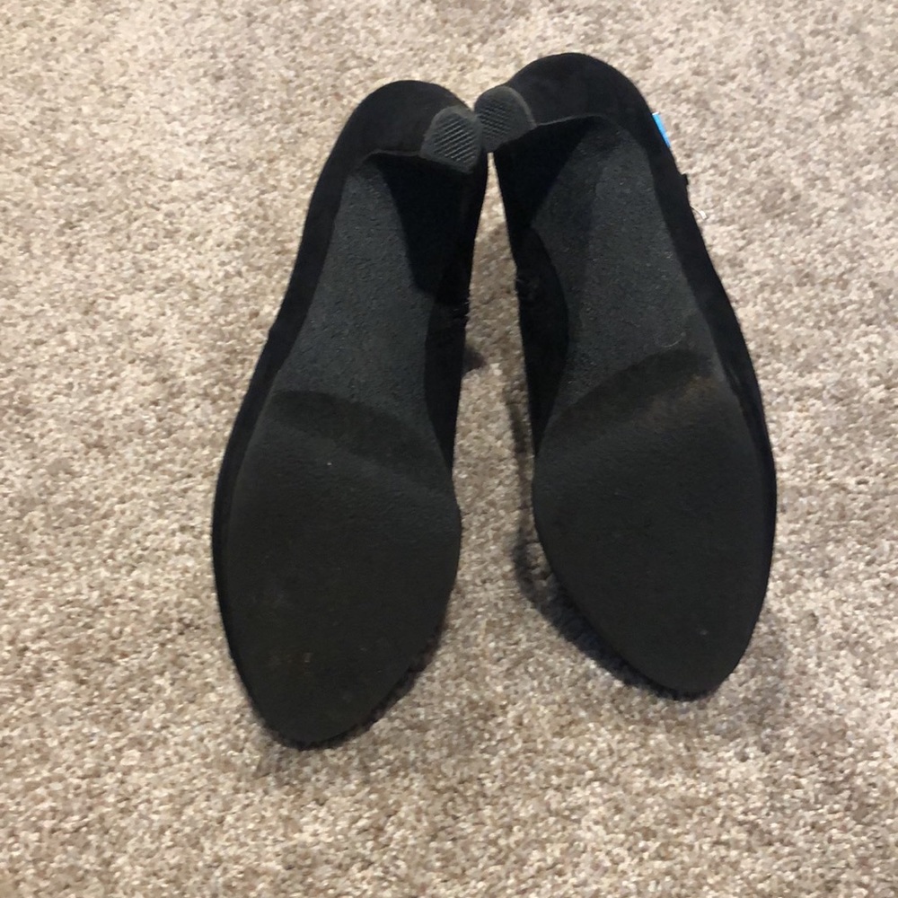 Booties - Picture 3 of 5